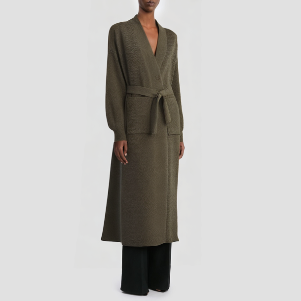 Slim-fitting jacket with gold thread belt