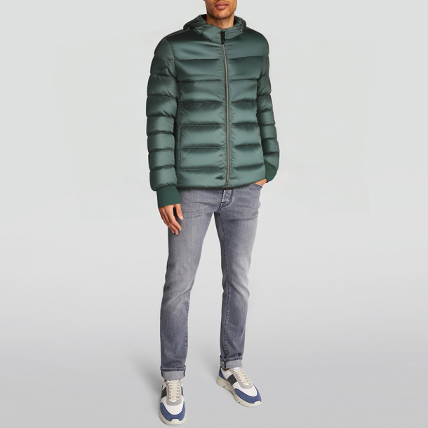 Men's waterproof stand-collar thickened snow jacket