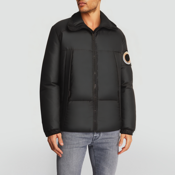 Black puffer hooded down jacket