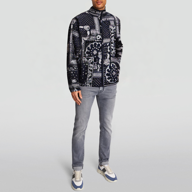 Men's trendy stand-collar puffer down jacket