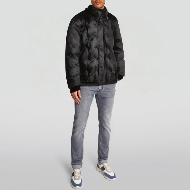 Men's hooded solid-color down jacket