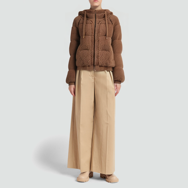 Luxurious silk and camel hair blend jacket