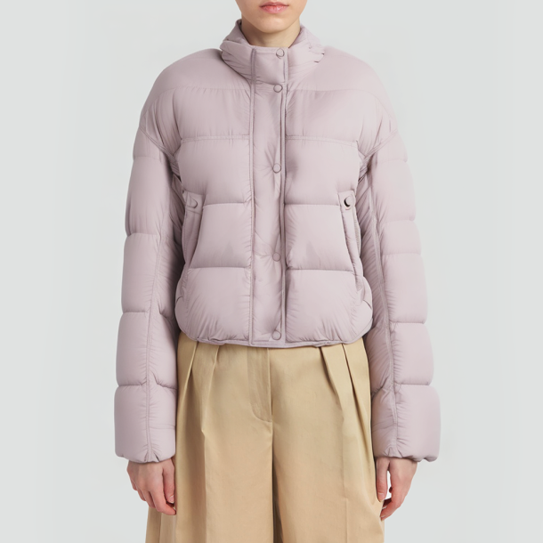 Light pink short hooded down jacket